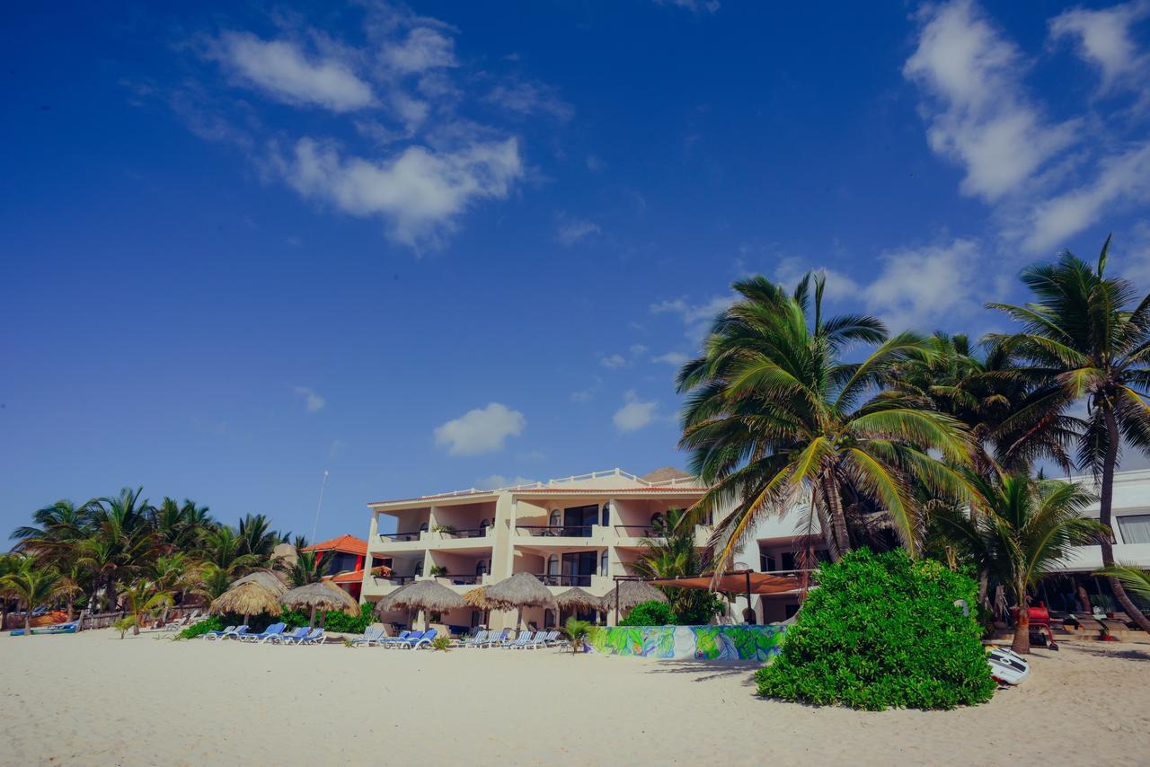 Aquatech Derosa Apartahotel Akumal